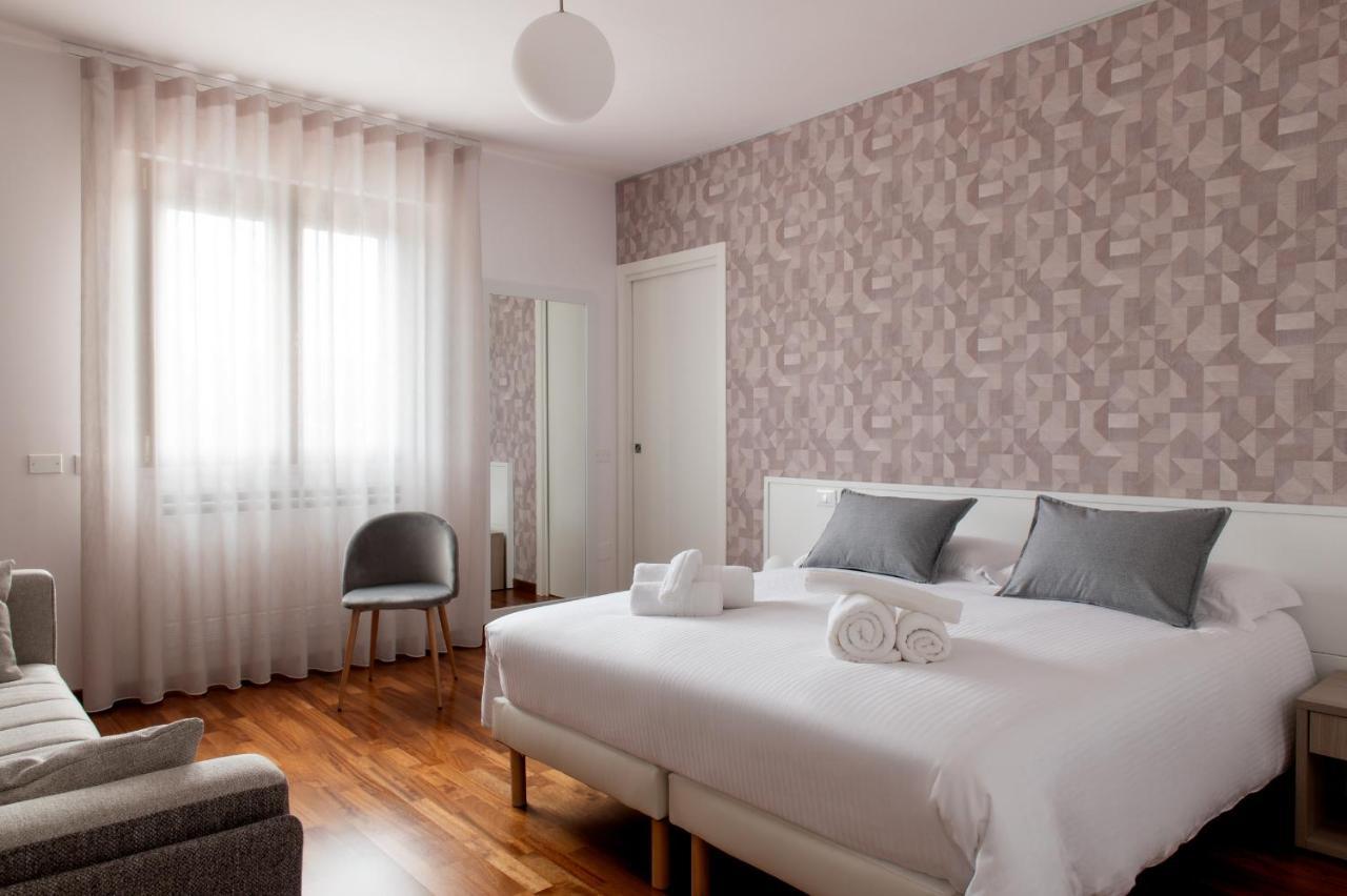B&B Monna Lisa Rooms Montesano Scalo Exterior foto